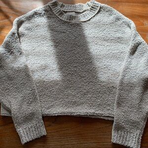 Woman’s Medium cropped chunky knit sweater Hippie Rose